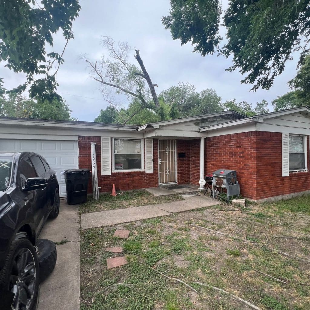 Front of the Hartsook home we bought as tax lien property in houston