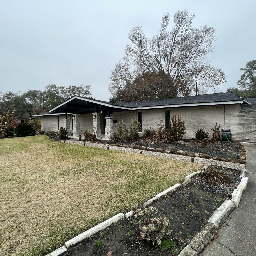 selling houston house while in bankruptcy